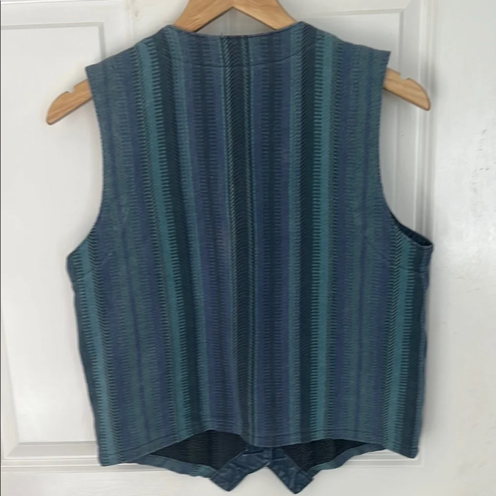 Orvis Vintage Tapestry Blue Striped  est with silver ornate buttons sz small - Picture 7 of 7